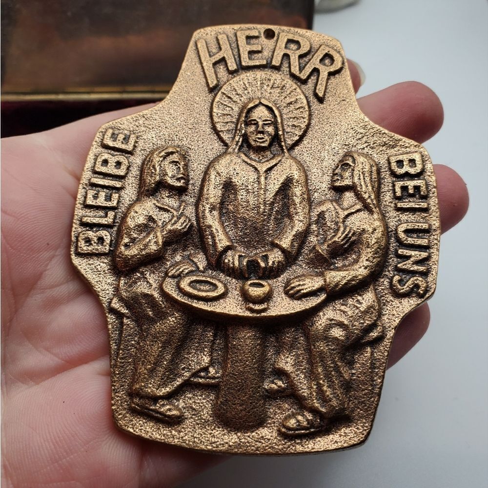 Bible last supper heavy brass necklace‎ pendant well made vintage